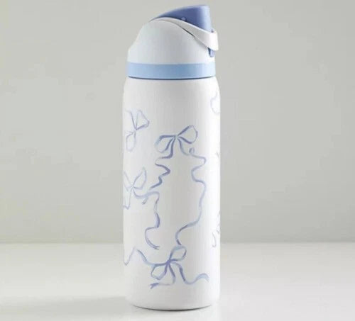 Owala Blue Bow FreeSip 32oz Water Bottle